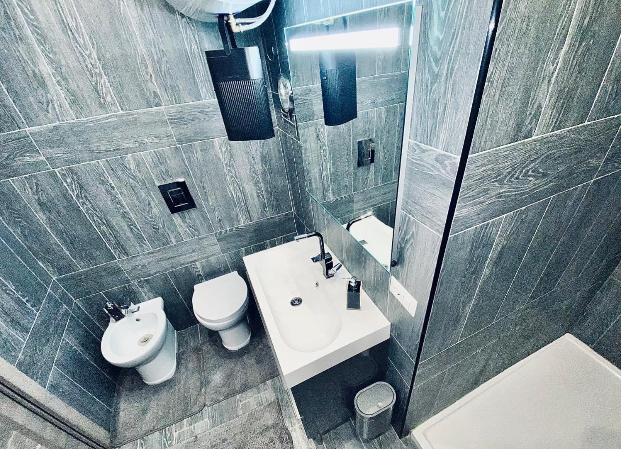 Апартаменти Residenza Toraldo Рим Екстер'єр фото